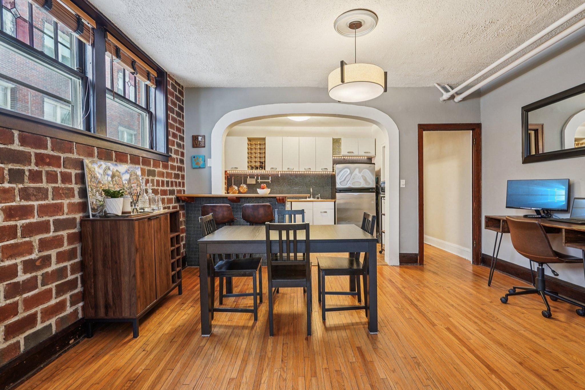 Bryant Ave S-S1701-017.jpg