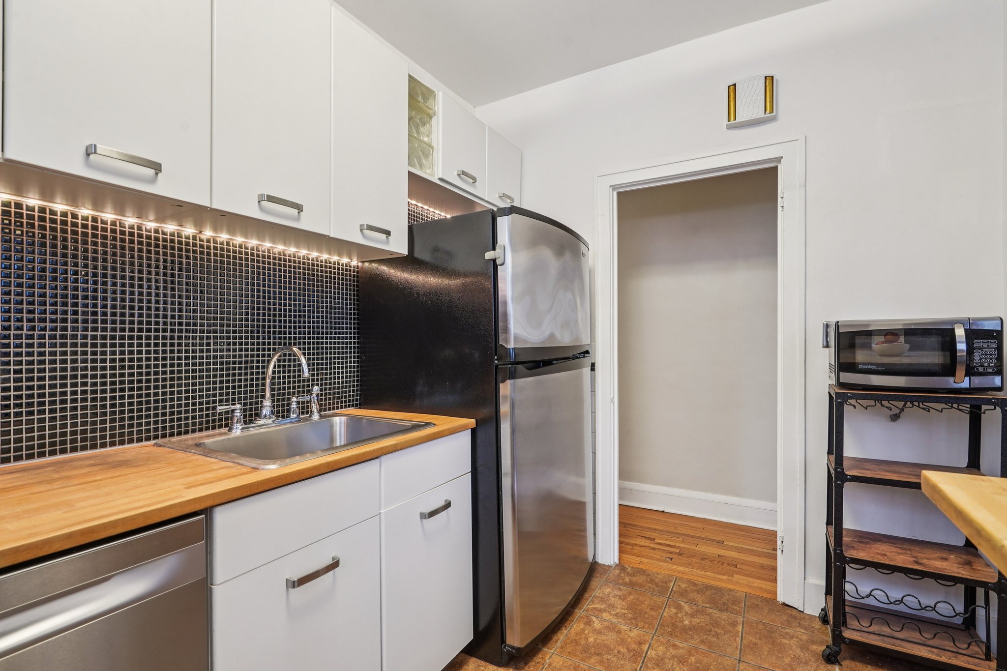 Bryant Ave S-S1701-023.jpg