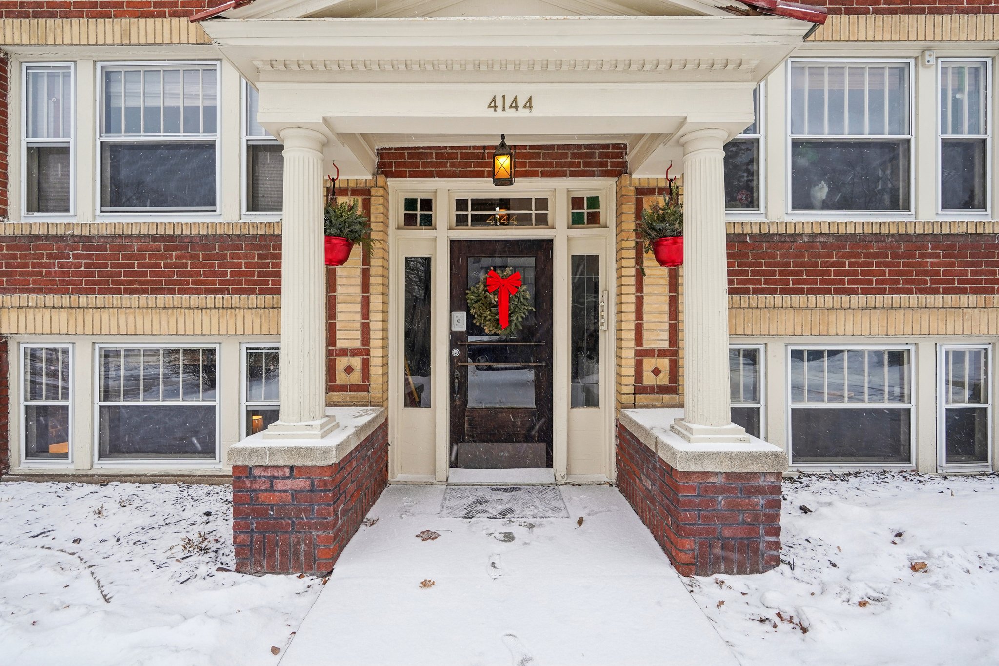 Bryant Ave S-S1701-004r.jpg