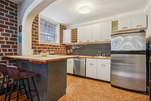 Bryant Ave S-S1701-022.jpg