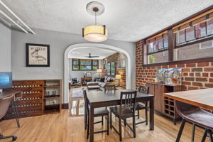 Bryant Ave S 5-2405-907