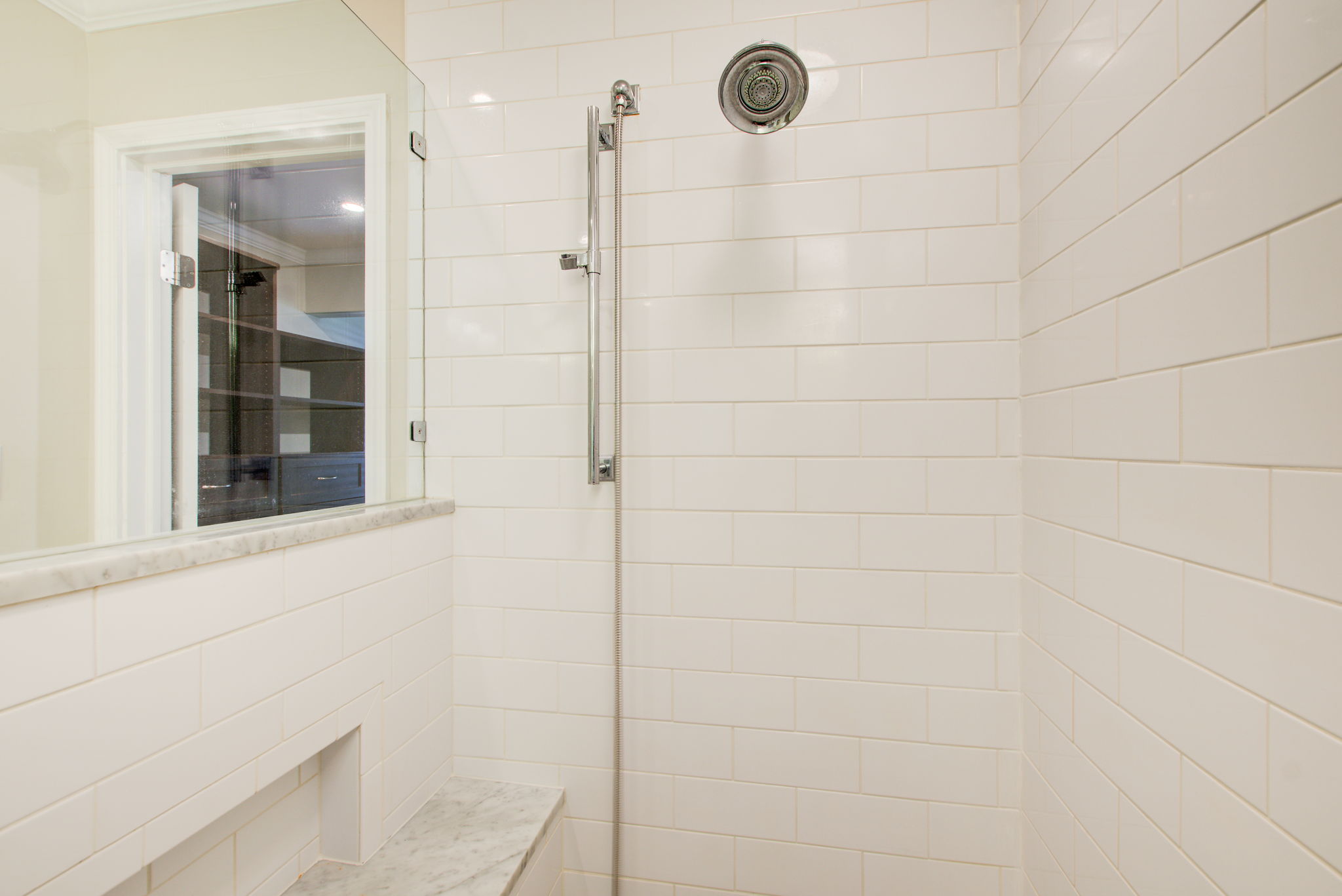 26 Main BR En Suite C Shower Detail w Closet View