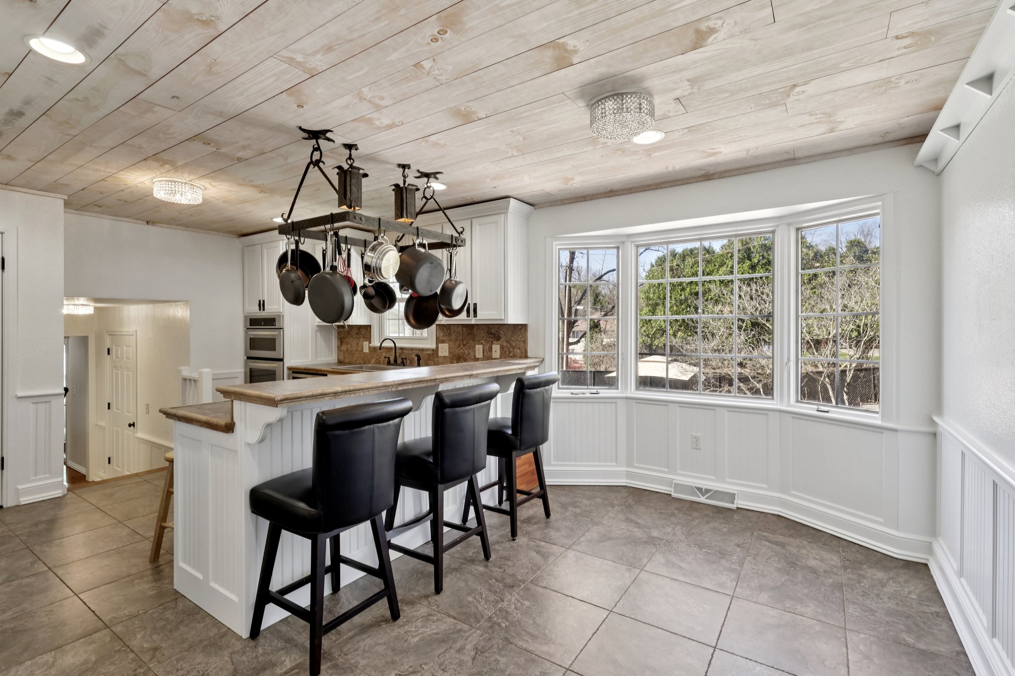 Fairway Dr-S2503-019.jpg