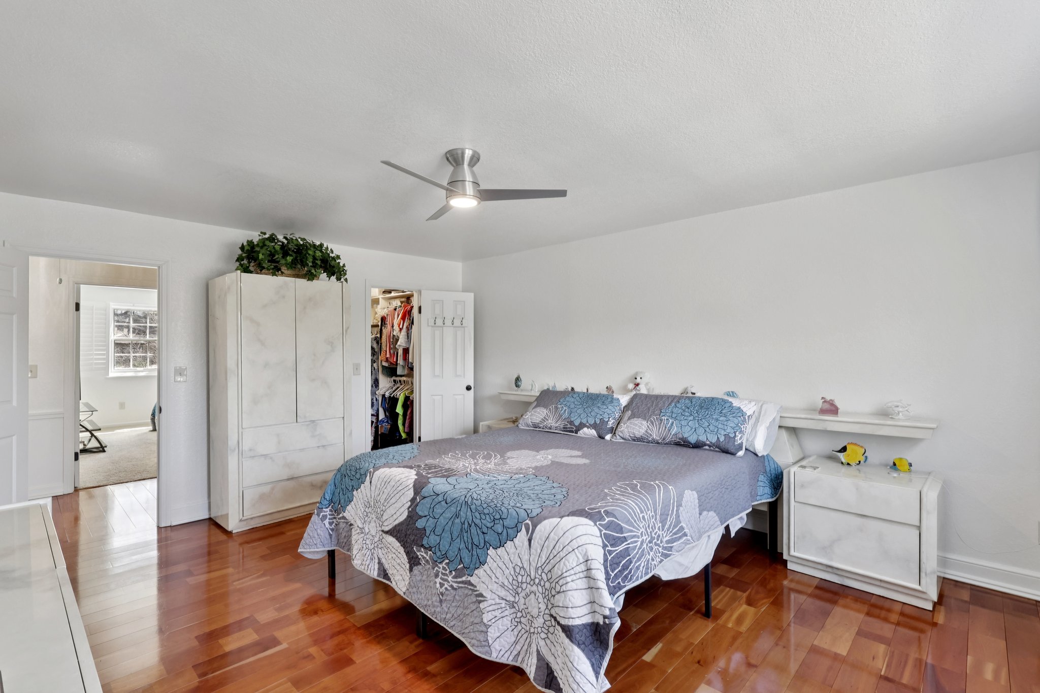 Fairway Dr-S2503-051.jpg