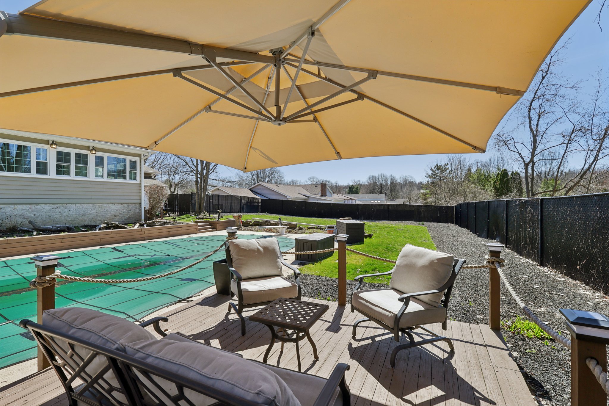 Fairway Dr-S2503-075.jpg