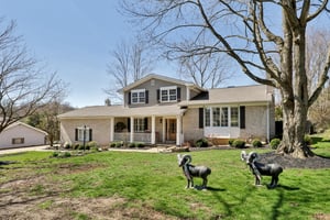 Fairway Dr-S2503-001.jpg