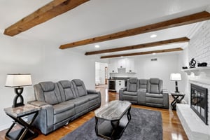 Fairway Dr-S2503-012.jpg