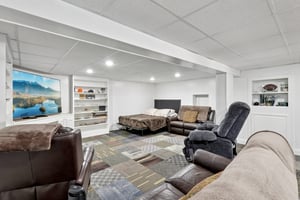 Fairway Dr-S2503-043.jpg