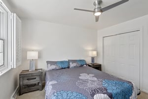 Fairway Dr-S2503-058.jpg