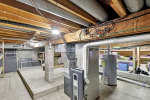 Fairway Dr-S2503-068.jpg