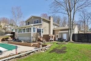 Fairway Dr-S2503-072.jpg