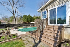 Fairway Dr-S2503-081.jpg