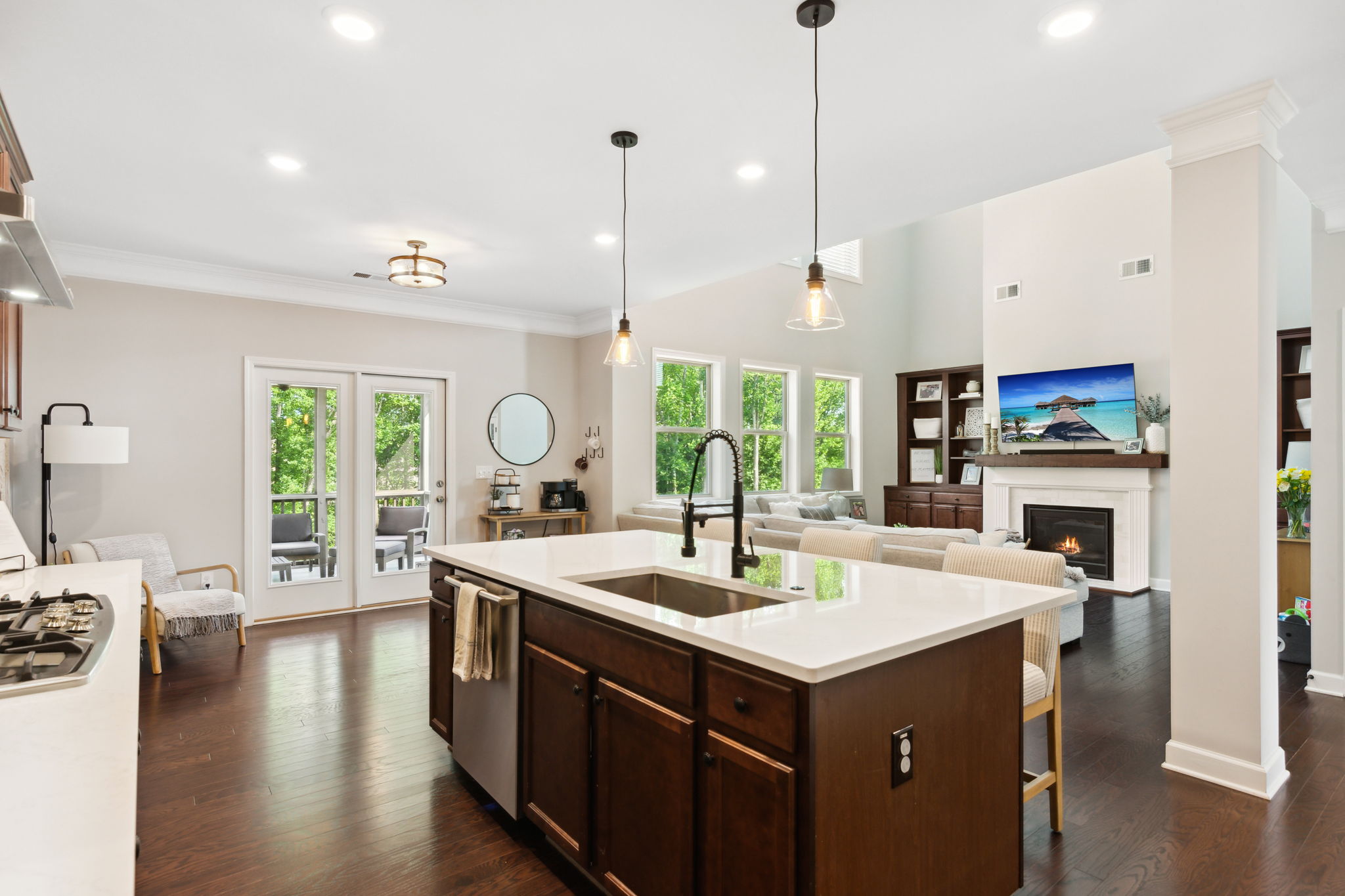 4145_Candlewood_Ln_Cumming_GA-41