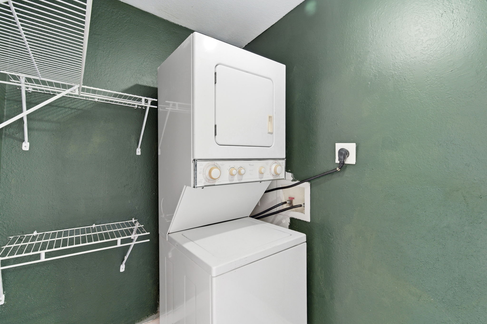 Interiors (34)