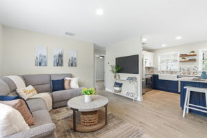 Interiors (1)