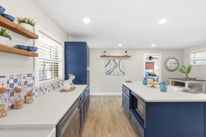 Interiors (8)