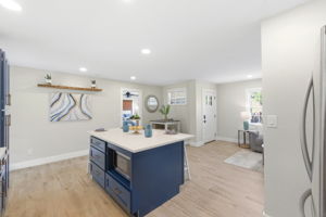 Interiors (9)