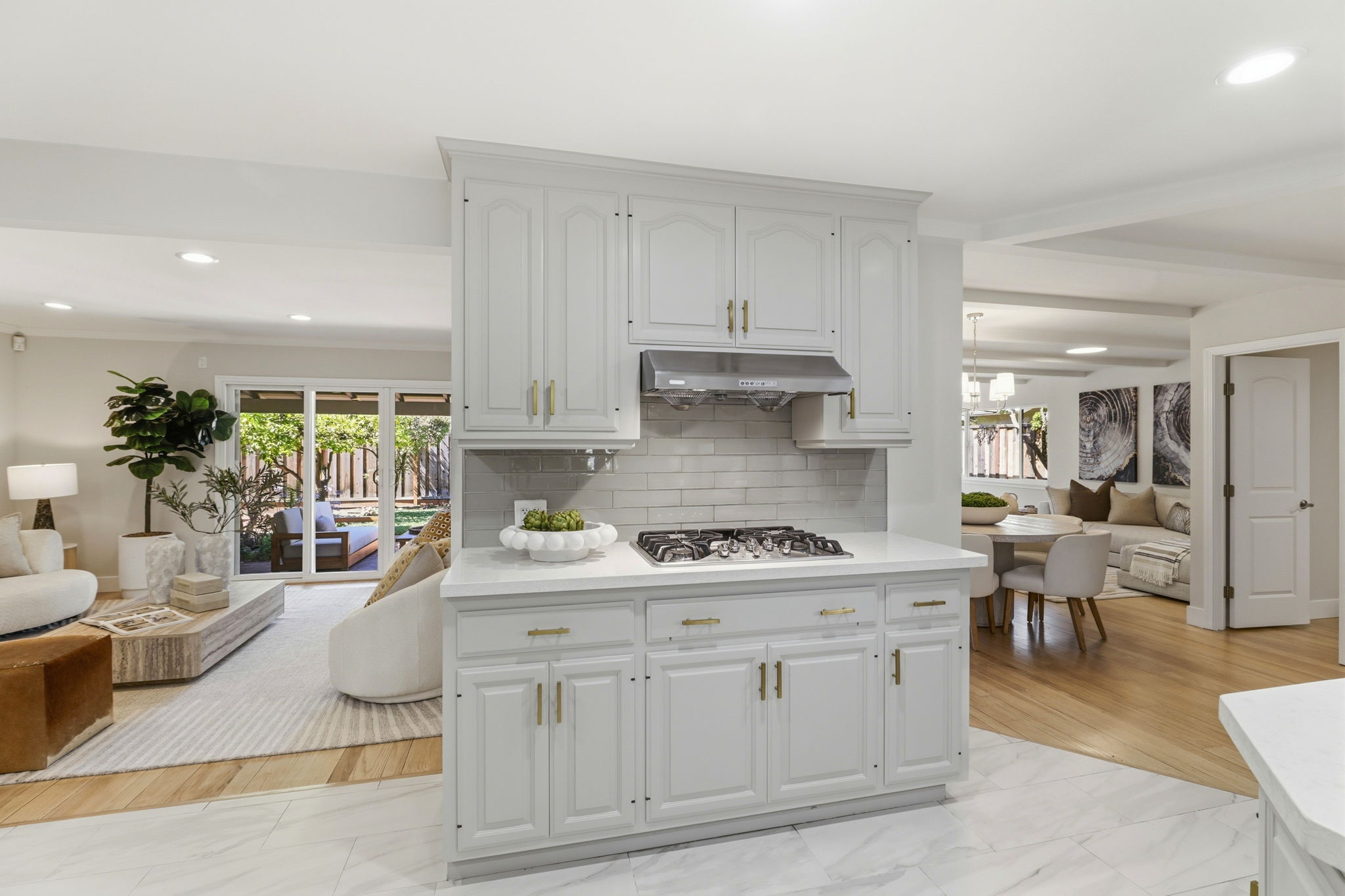 021_F8_4146 Frandon Ct