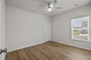  Photo 38