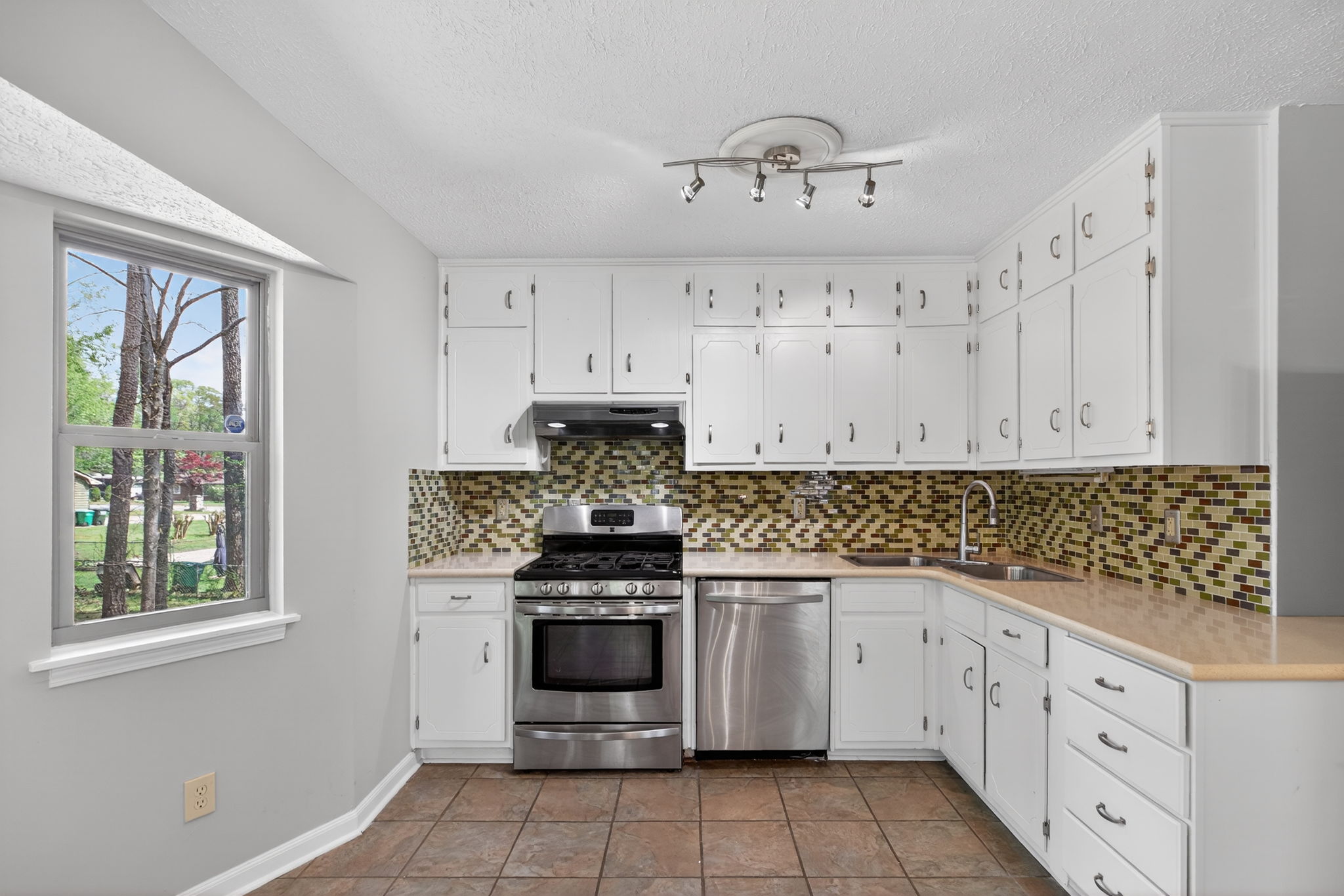 mppmedia4149silverhillct09