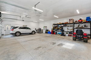  Photo 44