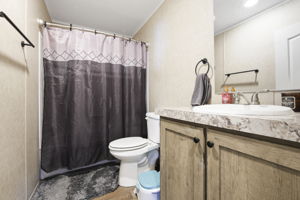  Photo 31
