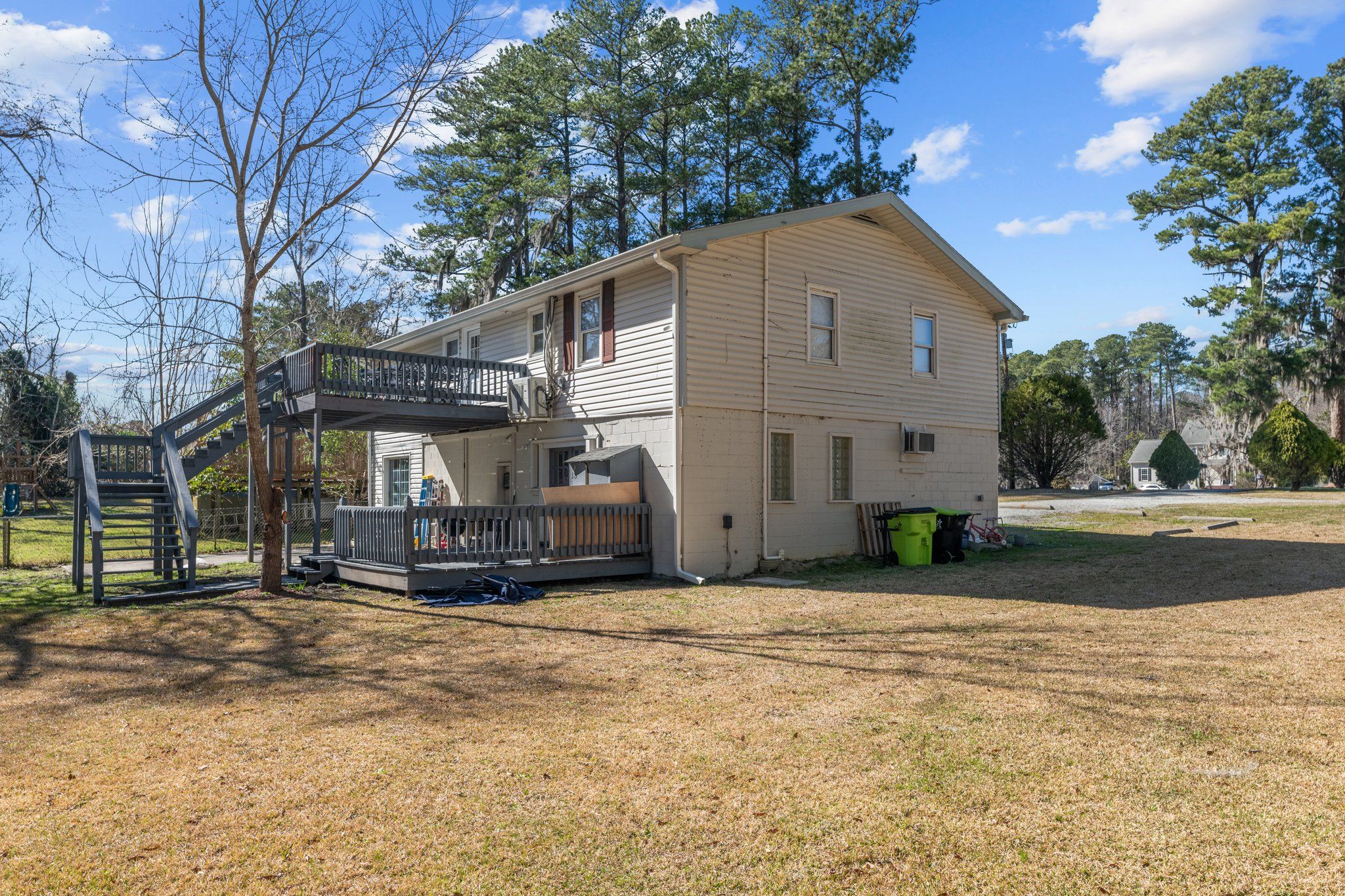 Rear Upper and Lower Decks