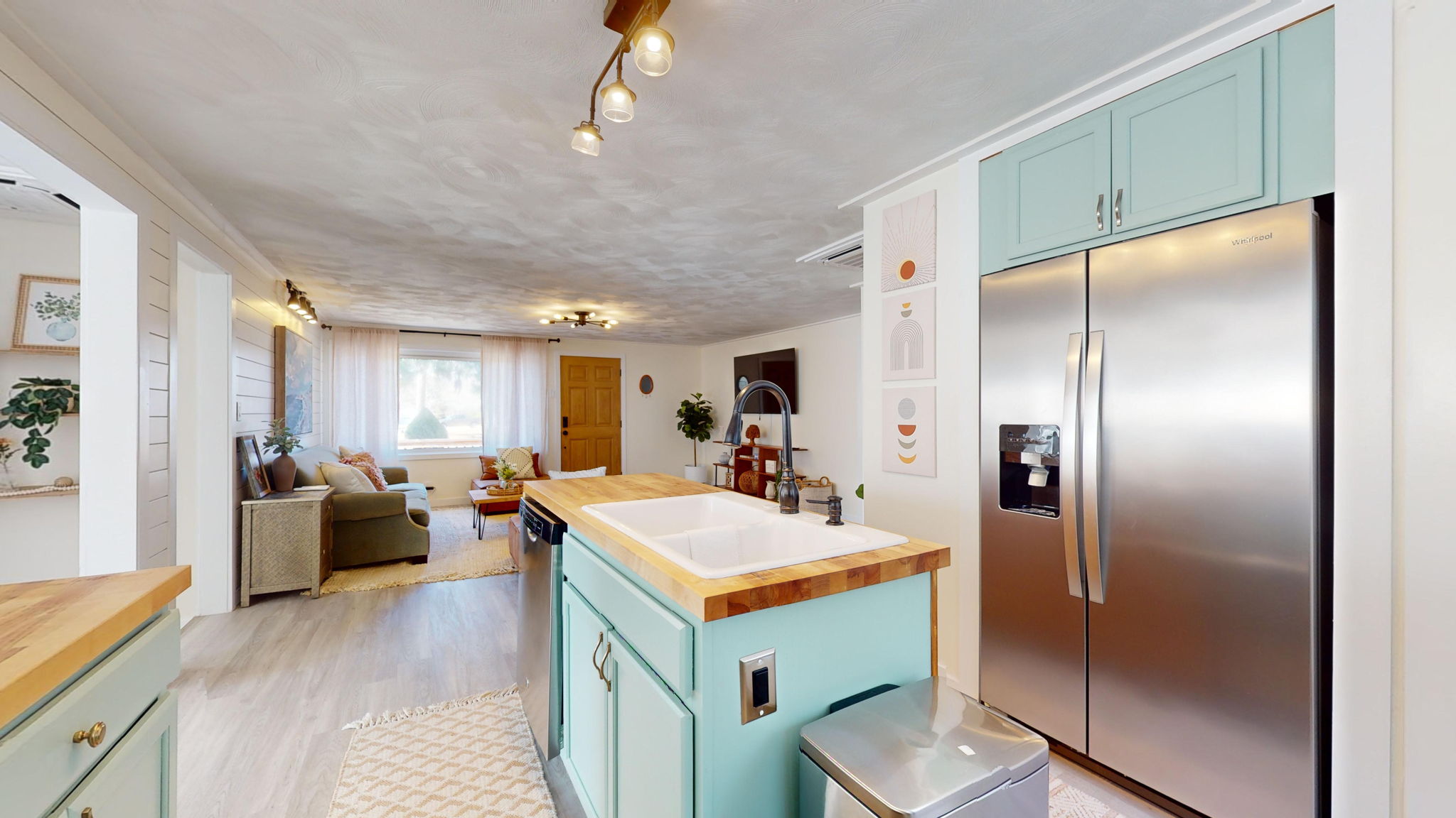 Unit A Kitchen w/ Stainless Steel Appliances