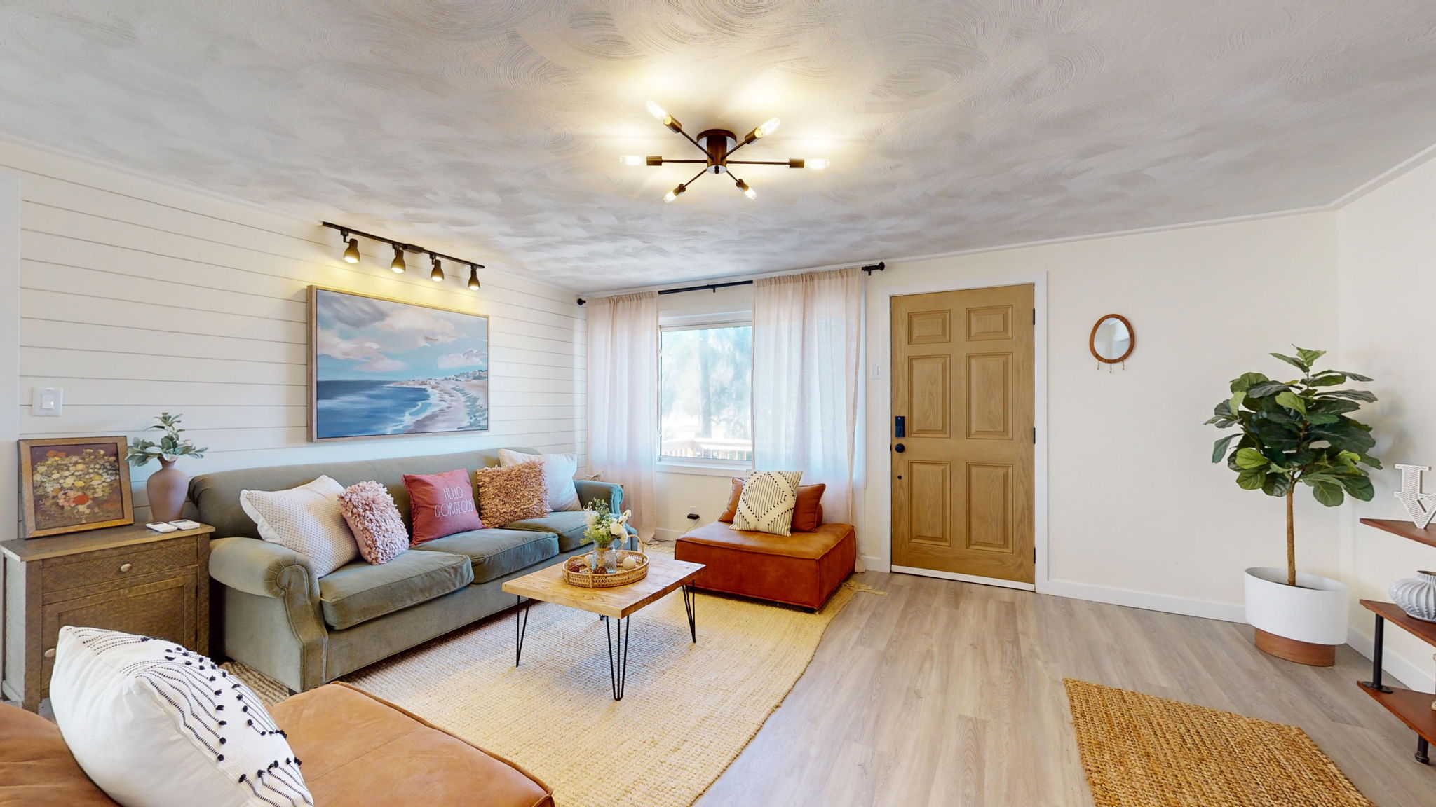 Unit A Stylish, Modern Living Space