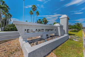 3-Island Estates