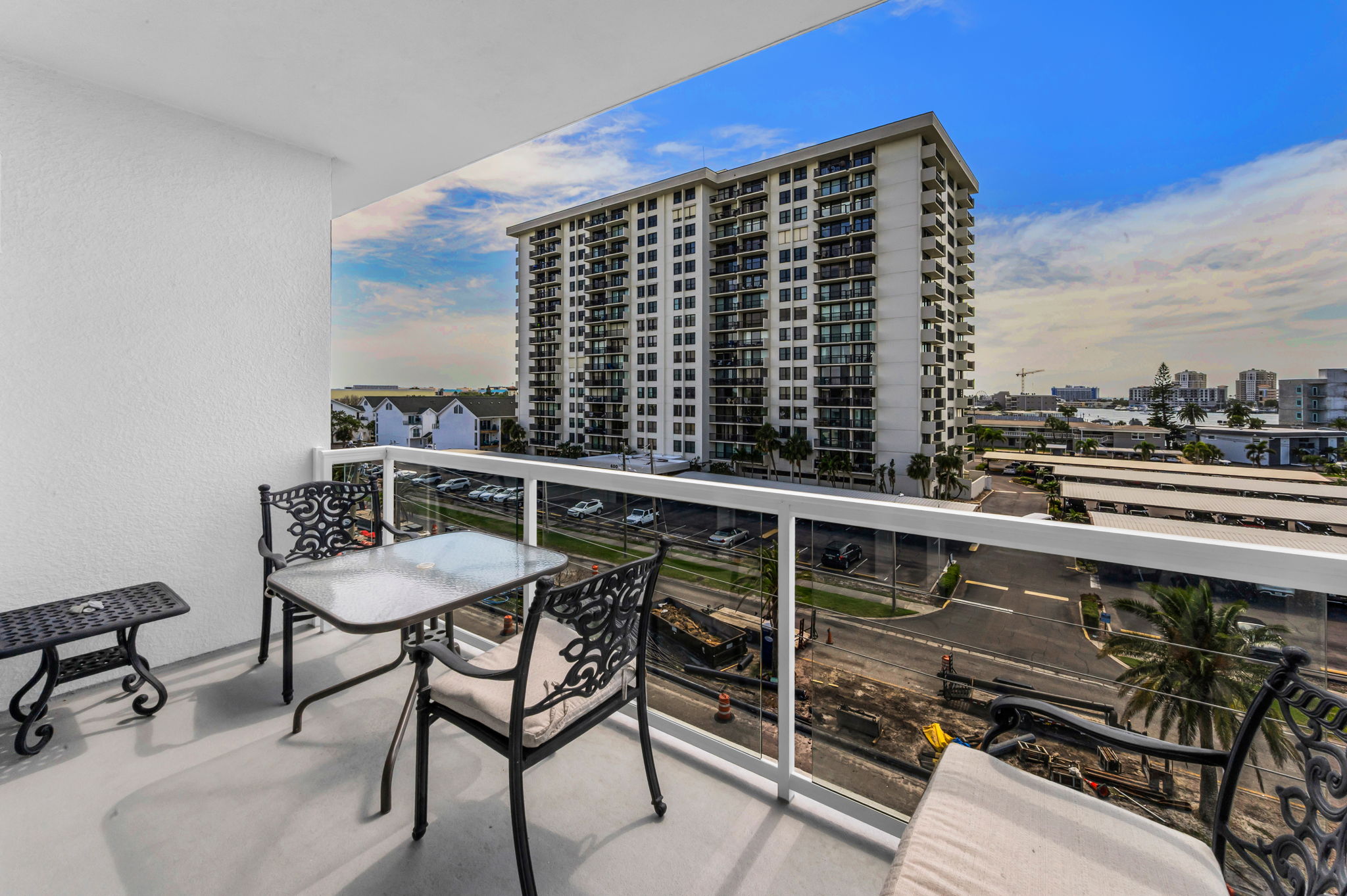 Balcony1
