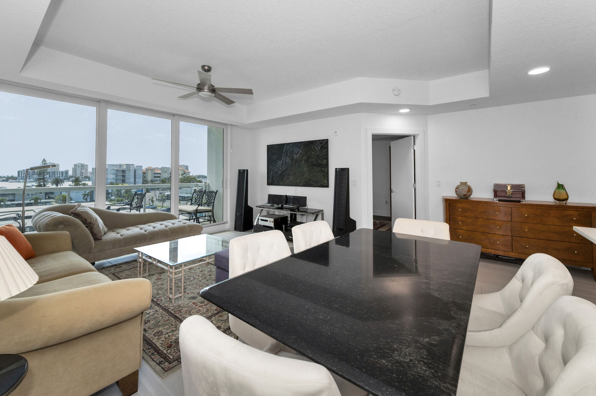 Dining Room2