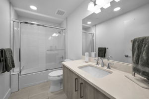 Bathroom2