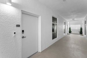 Unit Entry1a