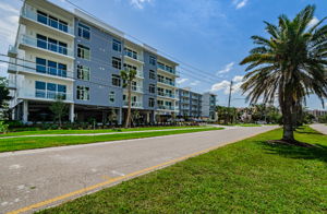 Front Exterior 1C-2