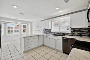 Kitchen and Dinette