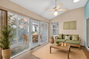 Enclosed Lanai-Virtually Staged