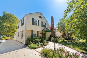 02_Exterior