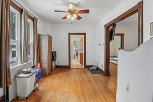 N Taylor St-S0206-010.jpg