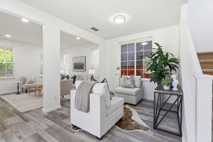 013_F8_415 N Ventura St