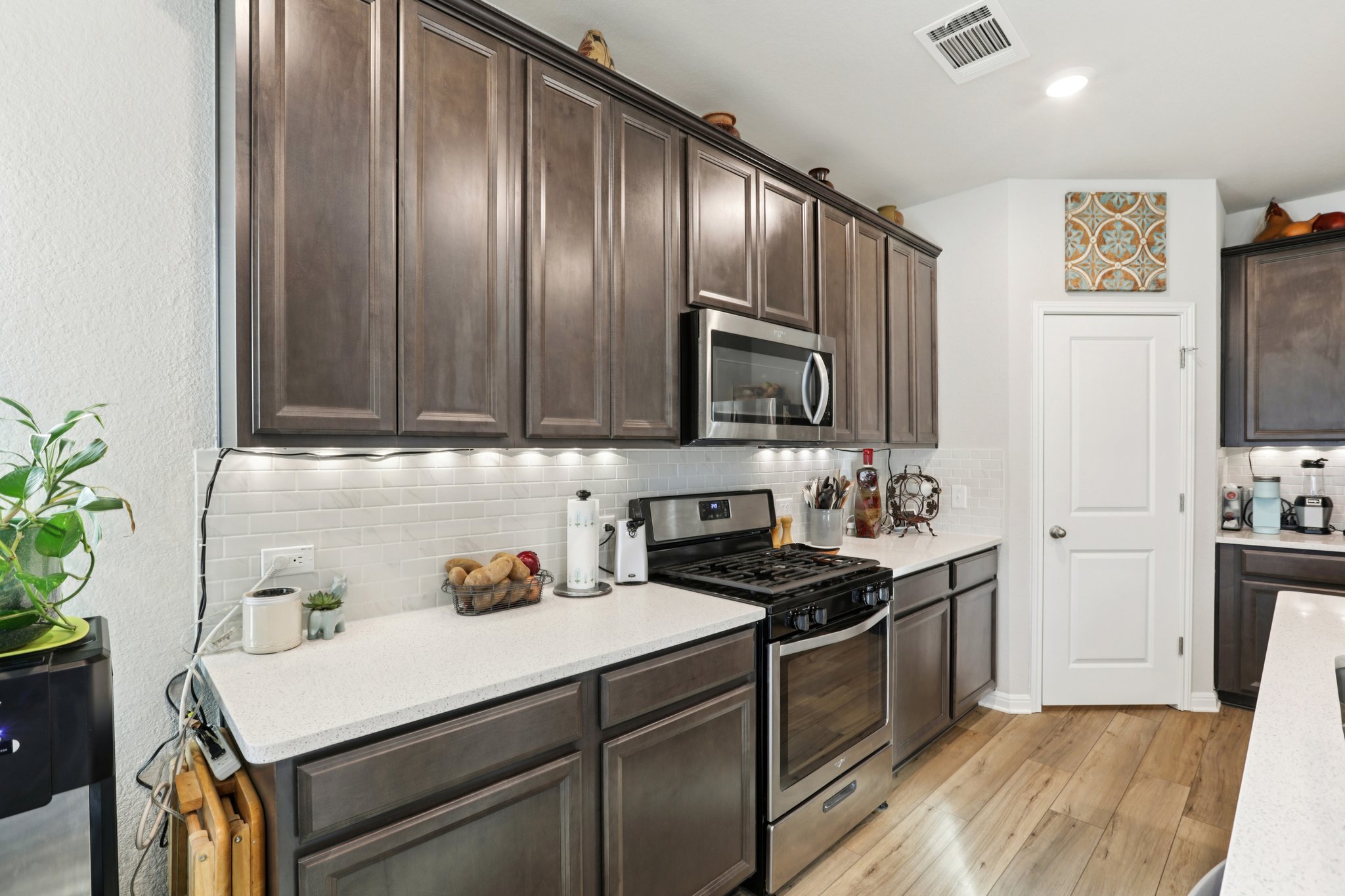 Osier Pass-S0202-020.jpg