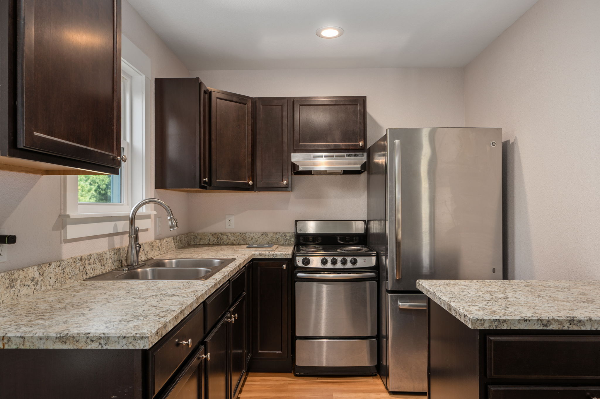 415-W-Barracuda-BL-Bonus-Kitchen-V3
