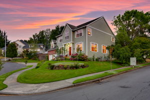  Photo 99