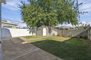  Photo 35