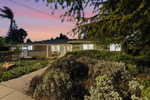 044_F8_TWILIGHT_41531 Fordham Ct