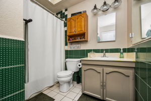  Photo 36