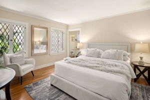 4155 Madison Avenue-21