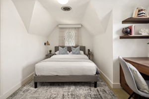 4155 Madison Avenue-33