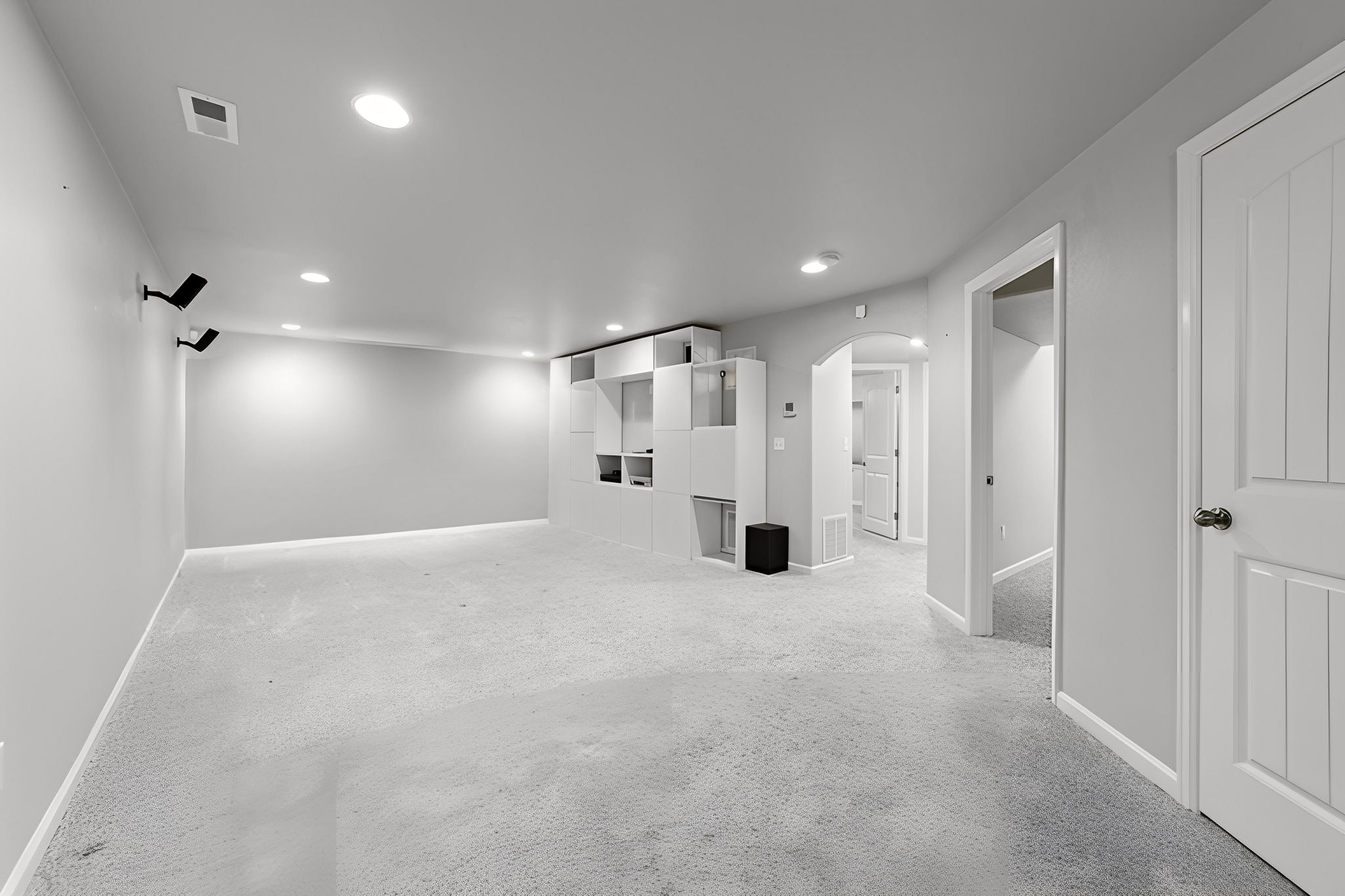30-web-or-mls-VIBE4714 - Furniture removed - 0