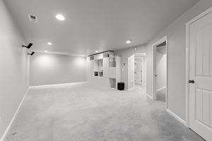 30-web-or-mls-VIBE4714 - Furniture removed - 0